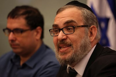ח"כ אשר לחברי הכנסת החילונים: מי אתם שתחנכו אותנו?