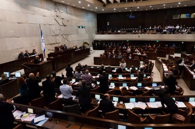 הפלונטר של המועמדים לנשיאות: חוק הגיוס