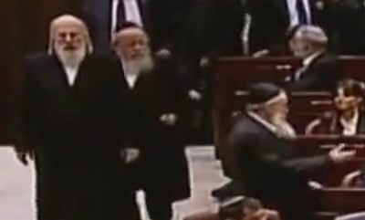 צפו: החרדים מחרימים את ביבי נתניהו במליאת הכנסת