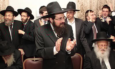 ראש ישיבת מיר הגרא"י פינקל בחתונה, אמש