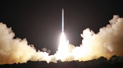 ישראל שיגרה בהצלחה לחלל את הלווין "אופק 10"