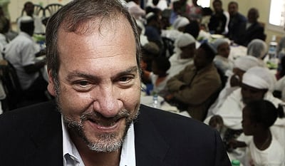 האקדח המעשן נגד הקרן לידידות? "כסף יותר אפקטיבי ממיסיון"