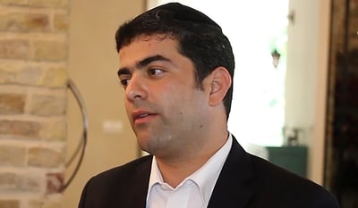אחרי 15 שנים בחתונות; לאלי הרצליך יש אלבום • ראיון וידאו