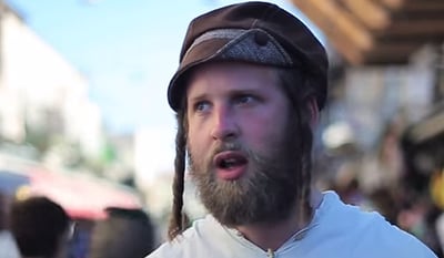 חיים גולד שר ביידיש: "אני לא נעלב"