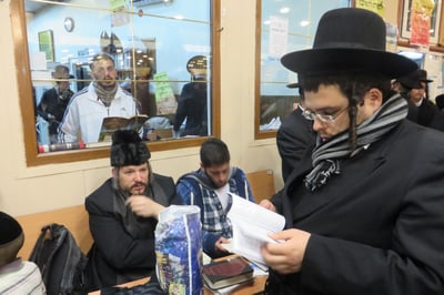 ראש עיריית ביתר מאיר רובינשטיין באומן, הבוקר