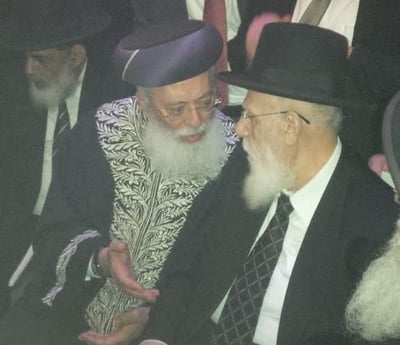 לראשונה מזה תקופה: הרב שלום כהן והרב עמאר נפגשו