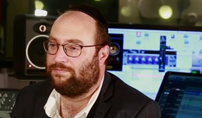 מוזיקה, צריבות, פוליטיקה וחתונות • אלי פרידמן מדבר על הכל