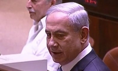 צפו: נתניהו מאוכזב רגע לאחר אישור חוק ישראל היום