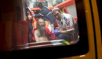 האברך שנדקר מפונה לבית החולים, אמש