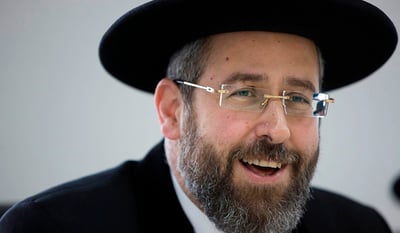 רוצה להיות רב? תלמד דרך ארץ