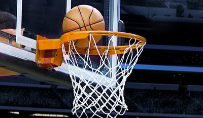 NBA: הסל המשוגע של השנה • צפו