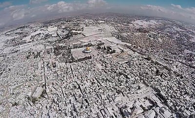 צפו: פעילות המשטרה בשלג בירושלים