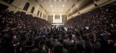 תיעוד: טיש יארצייט בסקווירא