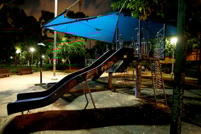 ילד בן 5 נפל ממגלשה ונפצע בינוני