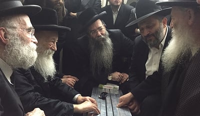 דרעי בביתו של מרן הגר"ש ואזנר
