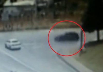 תיעוד: המחבל דורס את הנערים היהודים בצומת אלון שבות