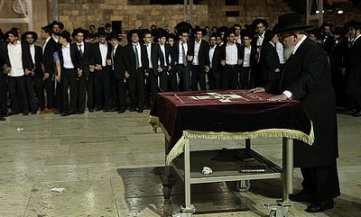 הגרב"מ אזרחי בכותל
