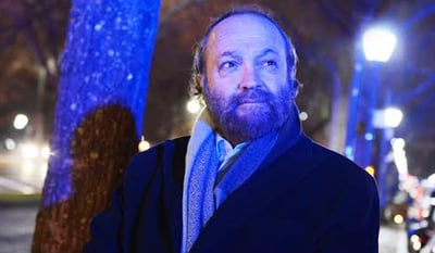 סוחף: סליחות נוסח קרליבך עם יהודה גרין במנהטן • צפו