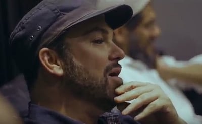 דוד ד'אור שר "שלום עליכם" • צפו בקליפ