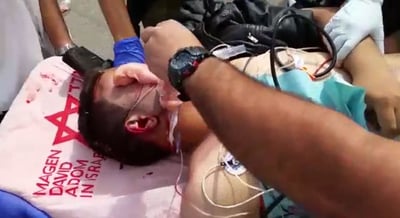צפו: הניח "בשר חזיר" על גופת המחבל שדקר בקריית ארבע