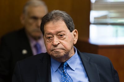 כתב אישום נגד פואד בן אליעזר: שוחד והלבנת הון