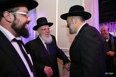 דרעי עם נשיא המועצת ראש הישיבה הגאון חכם שלום כהן