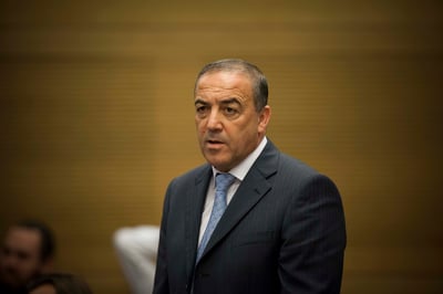 אכרם חסון.