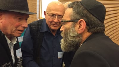 צפו בווידאו: גפני הזדעק למען ניצולי השואה ונזכר בהרצל