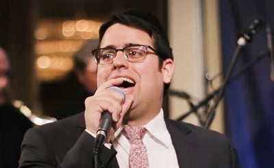 צפו בקליפ: אורי דוידי מקפיץ עם "לא ימלט"