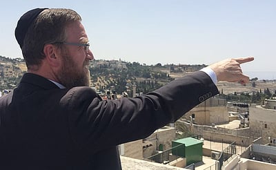 הסיור הראשון של סגן ראש העיר יצחק פינדרוס: ביקור ברובע המוסלמי