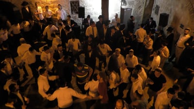 צפו: ריקודי השמחה במלווה מלכה בקבר דוד המלך