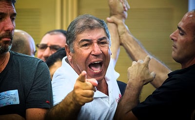 ההתפרצות והאלימות