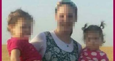 האם ע"ה ושתיים מבנותיה