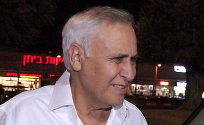הוחלט: משה קצב יישאר בכלא