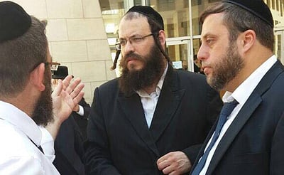 מחוץ לביהמ"ש, היום