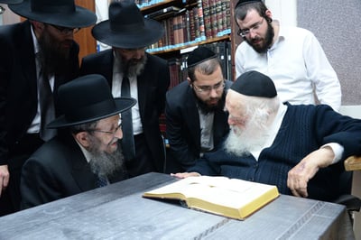 הגר"ש קמינצקי אצל מרן הגר"ח קנייבסקי