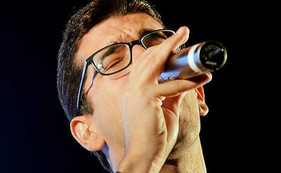 חנן בן ארי מפתיע בהופעה - בשורות טובות