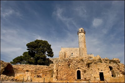 סיור סליחות בציון קבר שמואל הנביא