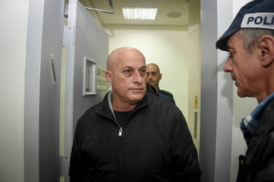 הנאשם, בבית המשפט