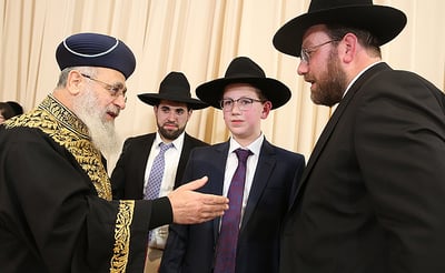 בר מצווה לבנו של אברמי קרויזר | גלריה