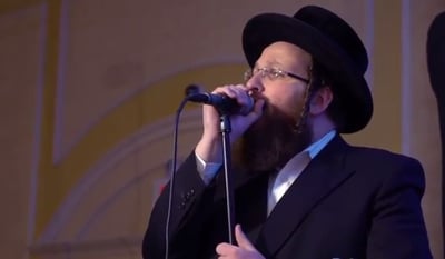 שלומי דסקל במחרוזת פרחי לונדון מרגשת • צפו