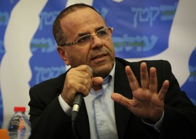 איוב קרא, ארכיון