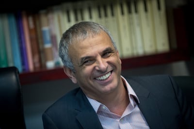 משה כחלון