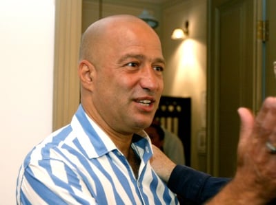 אלי עזור. ארכיון