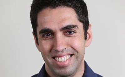 איתן רגב, כותב השורות