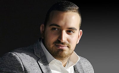 מזיו פניו איש לא יזוז - להיט לכבוד הרב מזוז