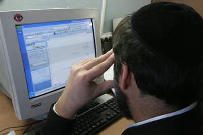 לימודים לתואר ראשון בפתוחה. אילוסטרציה