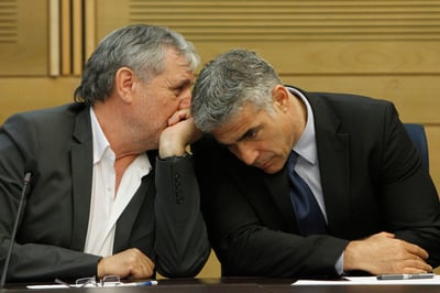 ח"כ כהן עם חברו ויו"ר מפלגתו יאיר לפיד