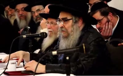 "רבבות לומדים בארץ ישראל בשלווה - ולא מגייסים אותם"