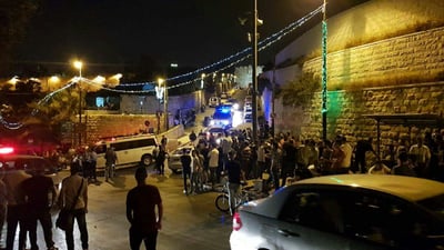 מפגינים מוסלמים ליד ההר
